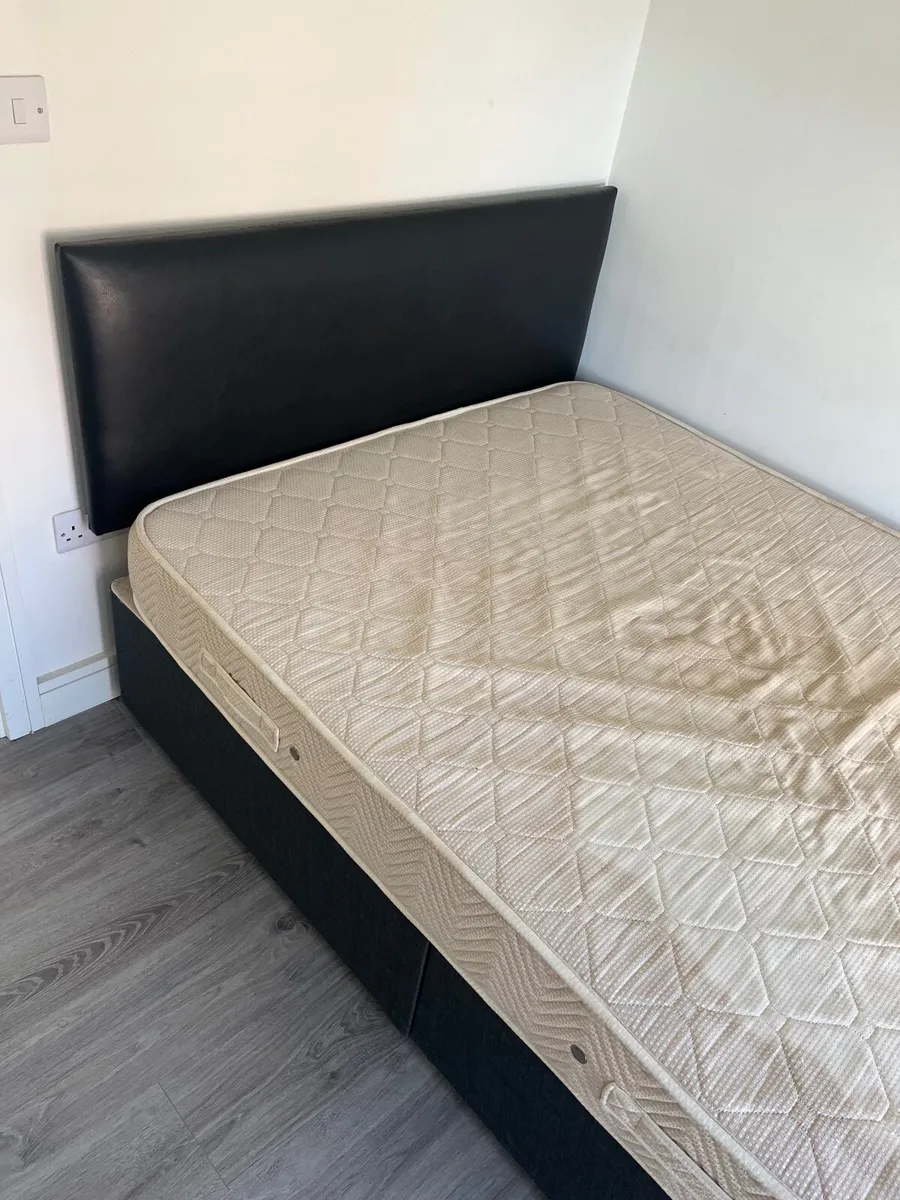 Divan bed and mattress