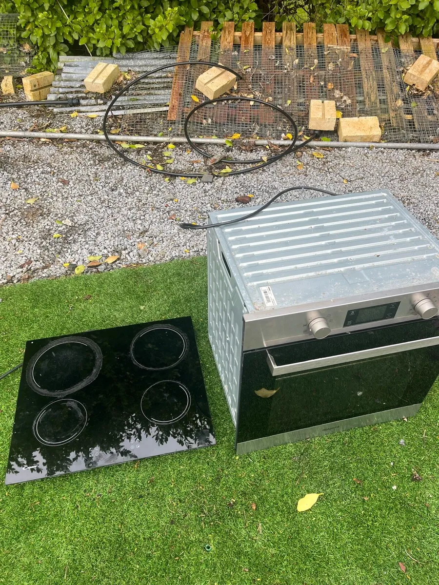 Induction Hob and Oven - Image 4