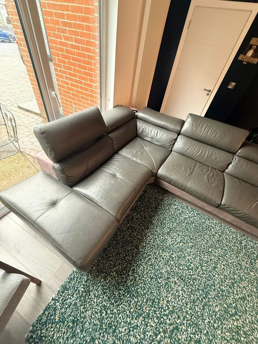 Miro Grey Leather L shape Sofa - Image 2