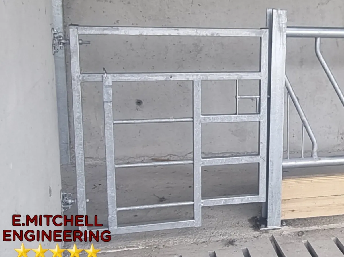 Creep gates. - Image 2