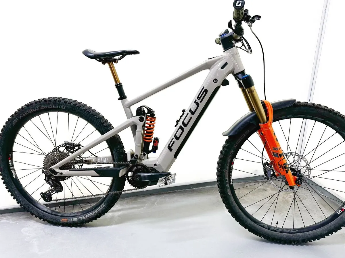 E bike - Image 2