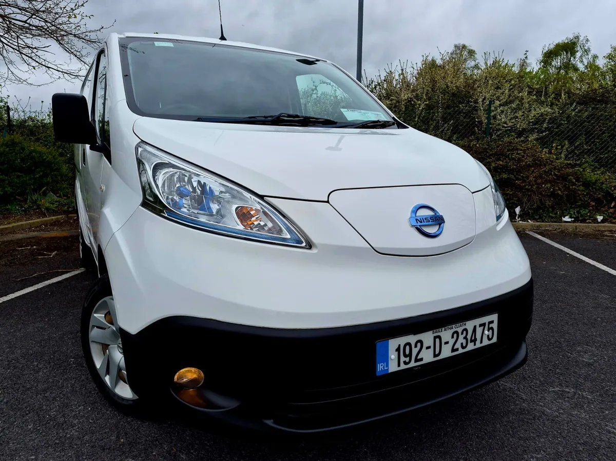 2019 NISSAN NV200 40KW  BIG BATTERY - Image 4
