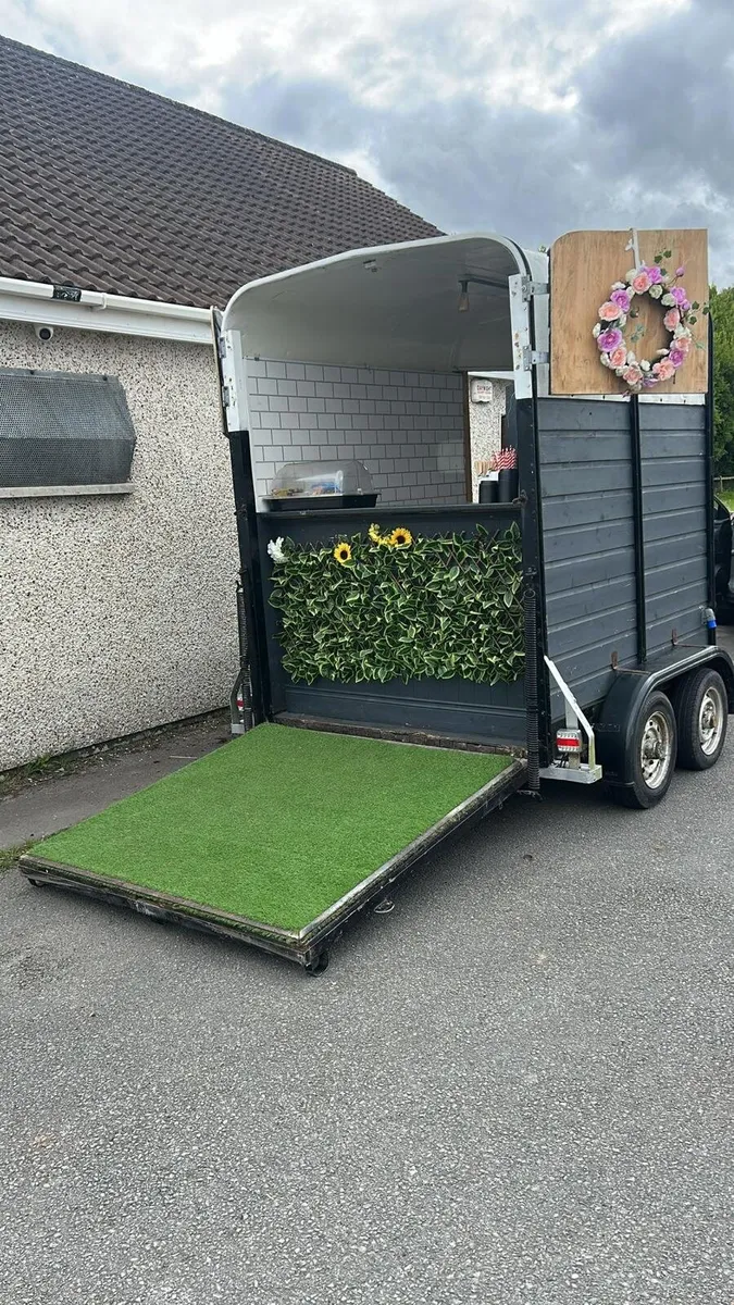 Horsebox Coffee Van - Ready for trade! - Image 1