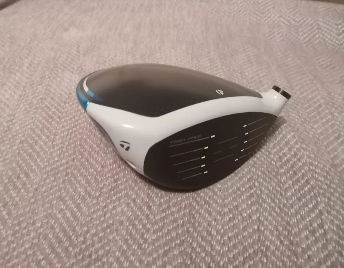 TaylorMade SIM2 9.0  Driver Head - Image 1