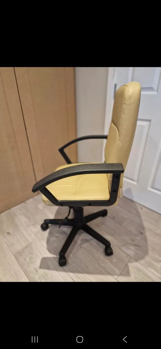 Office chair - Image 2