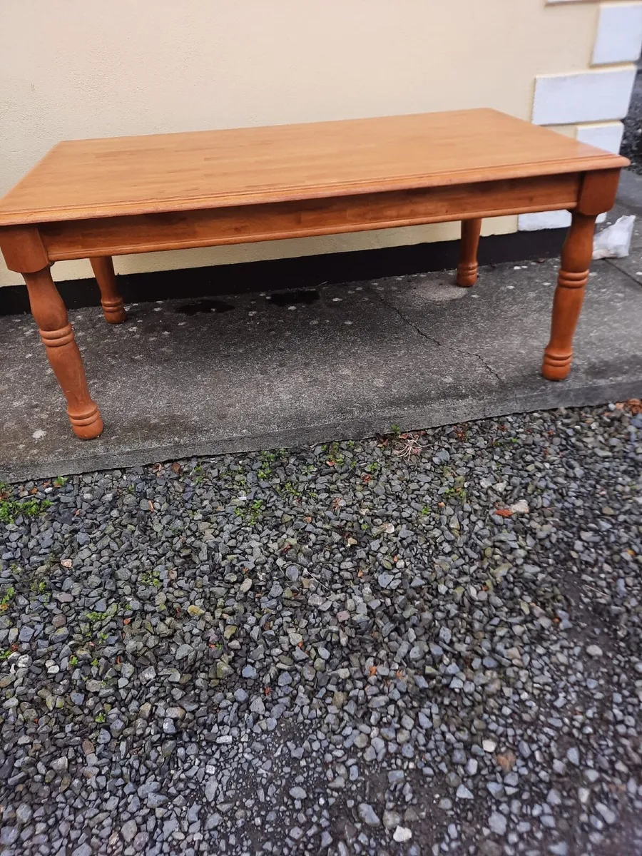 Quality kitchen table - Image 2