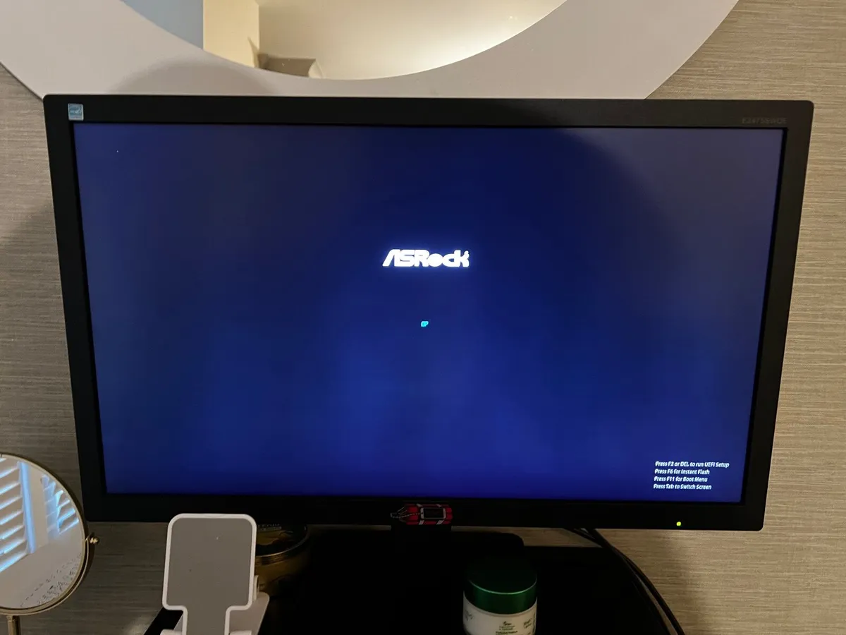 AOC PC Monitor Display 24" - Image 4