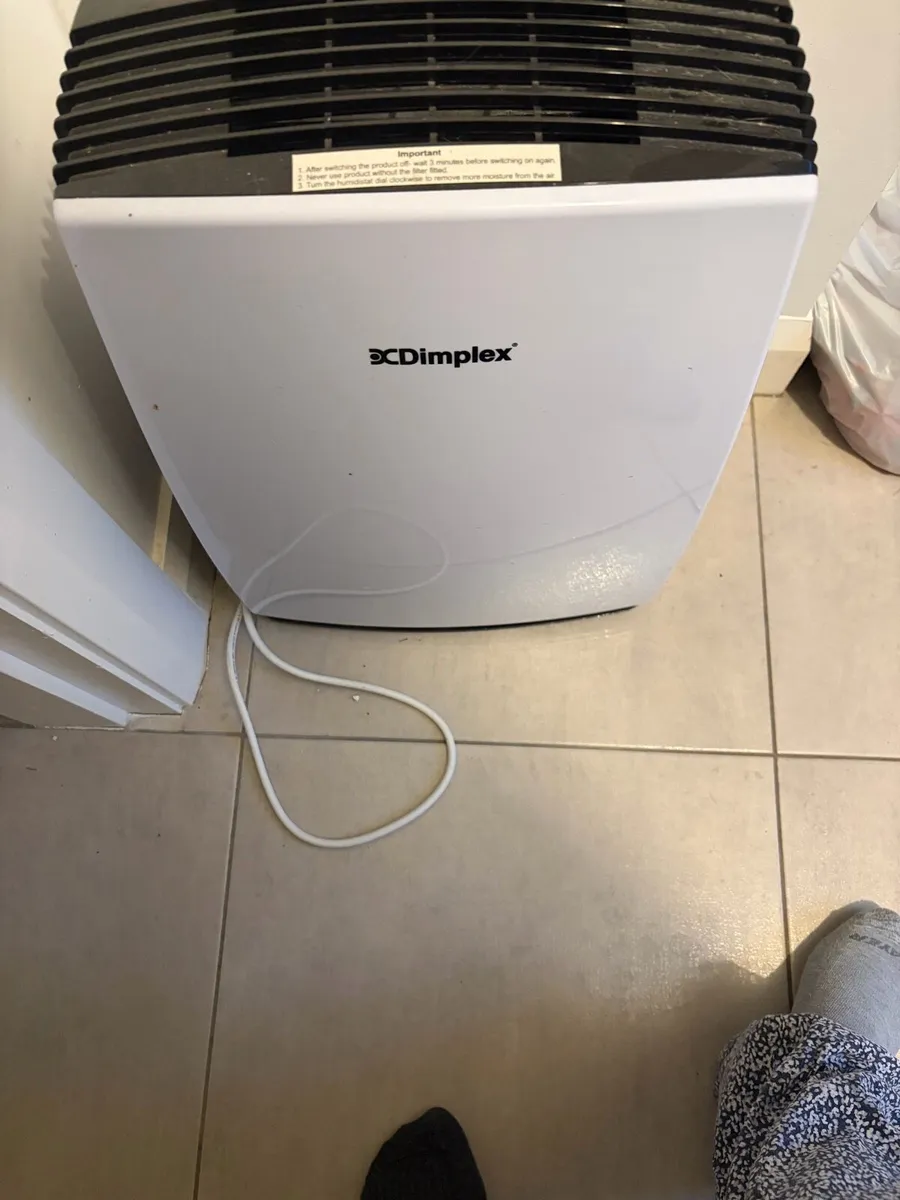 Dimplex De-humidifier