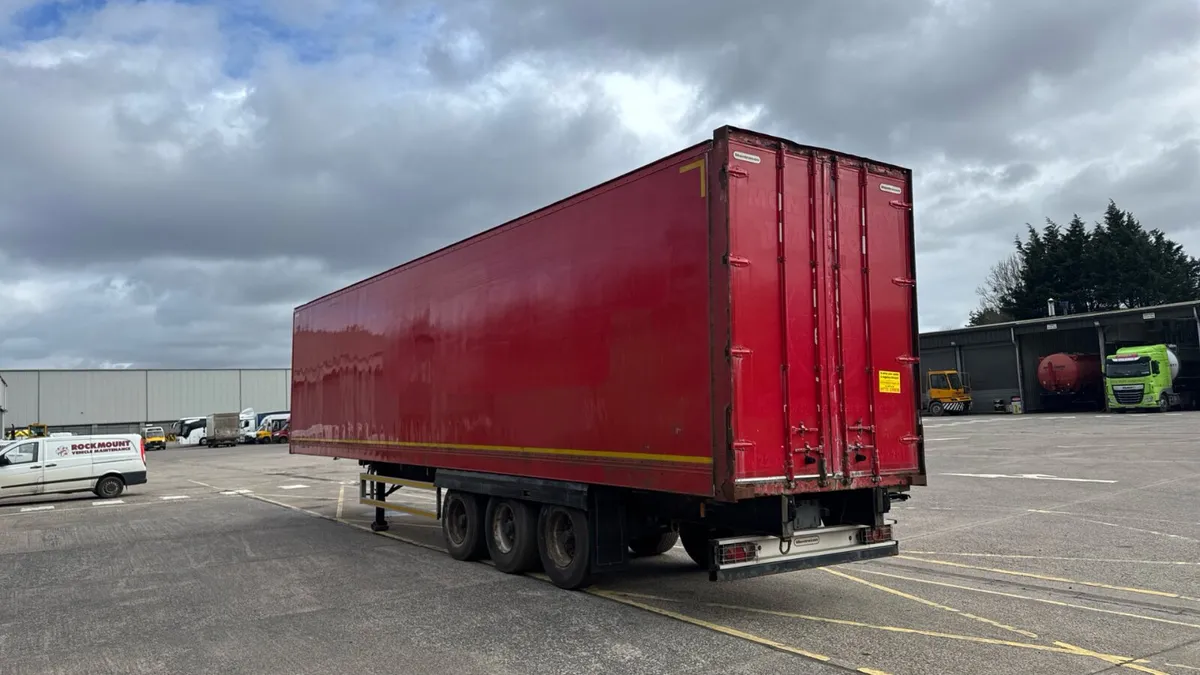 High box vans - Image 2