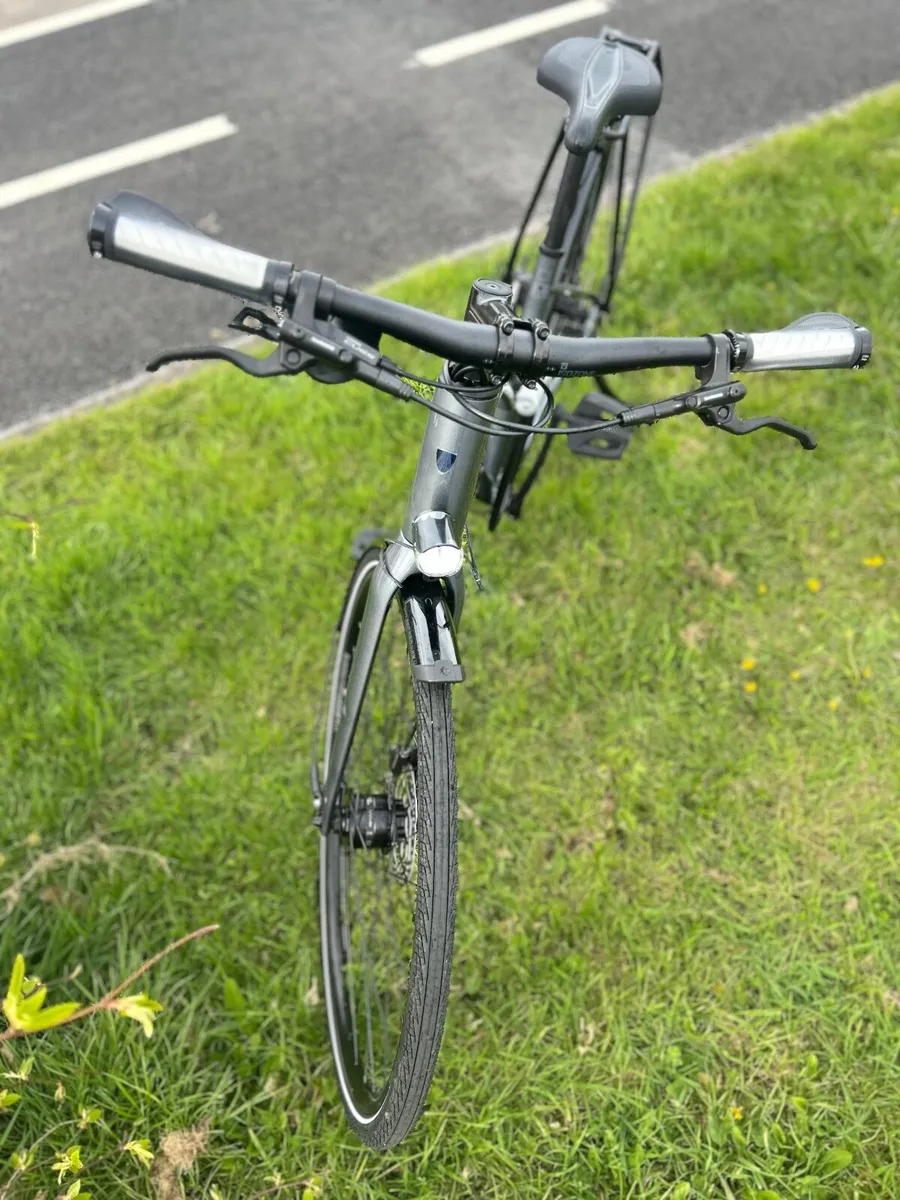 Trek Fx Hybrid Bicycle - Image 2