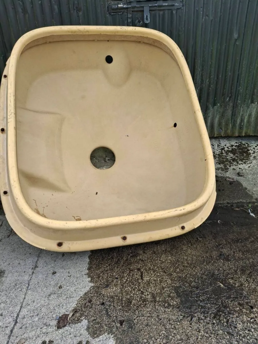 Vicon manure hopper - Image 1