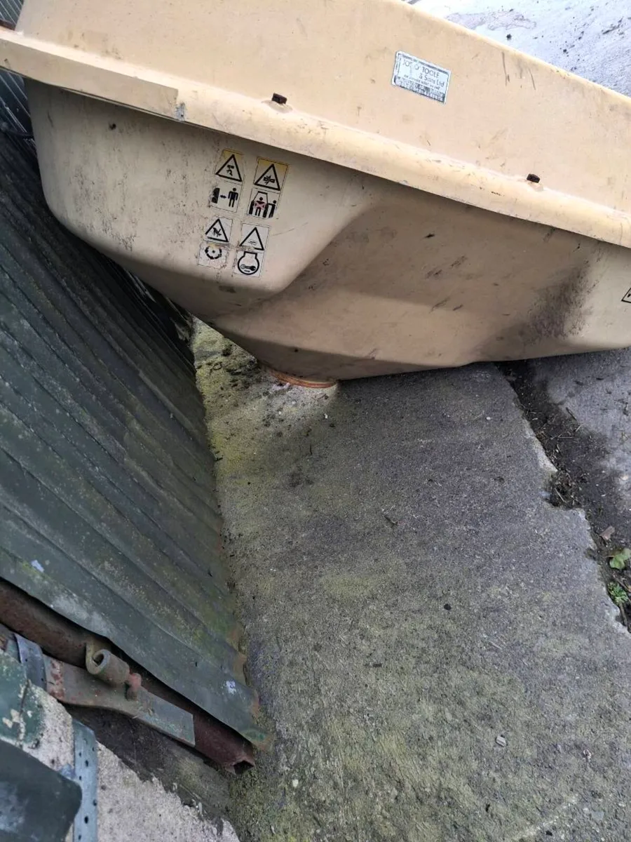 Vicon manure hopper - Image 3