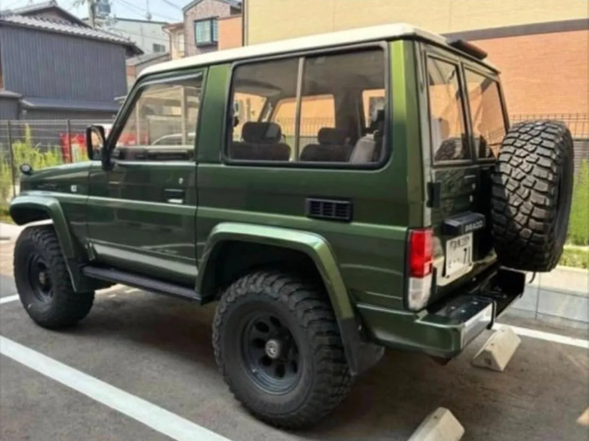Landcruiser Prado 70 SWB from Japan - Image 2