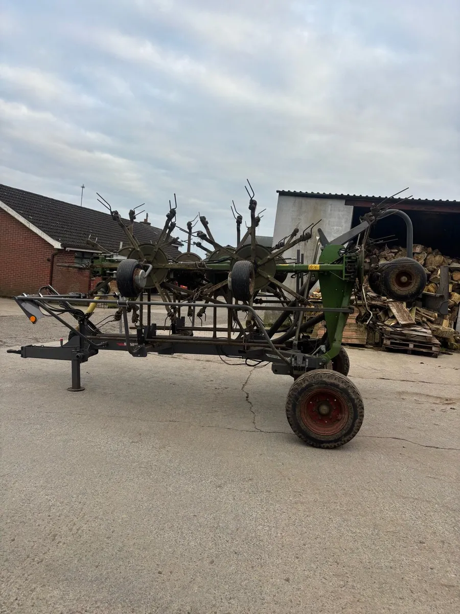 2021 fendt 13010 Tedder - Image 4