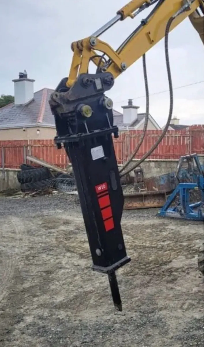 2tonne Digger Hire - Image 4