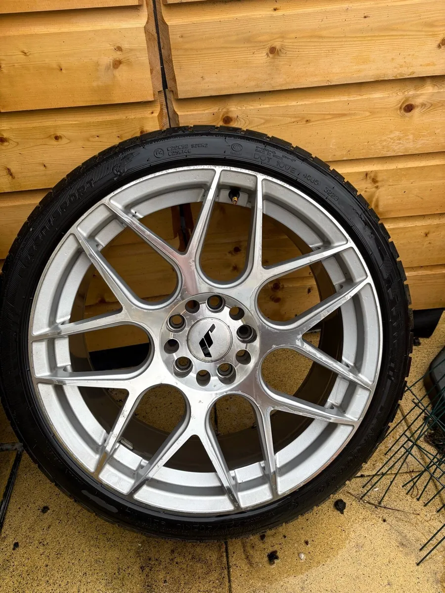 Genuine jr18 diamond cut alloys 18” - Image 1