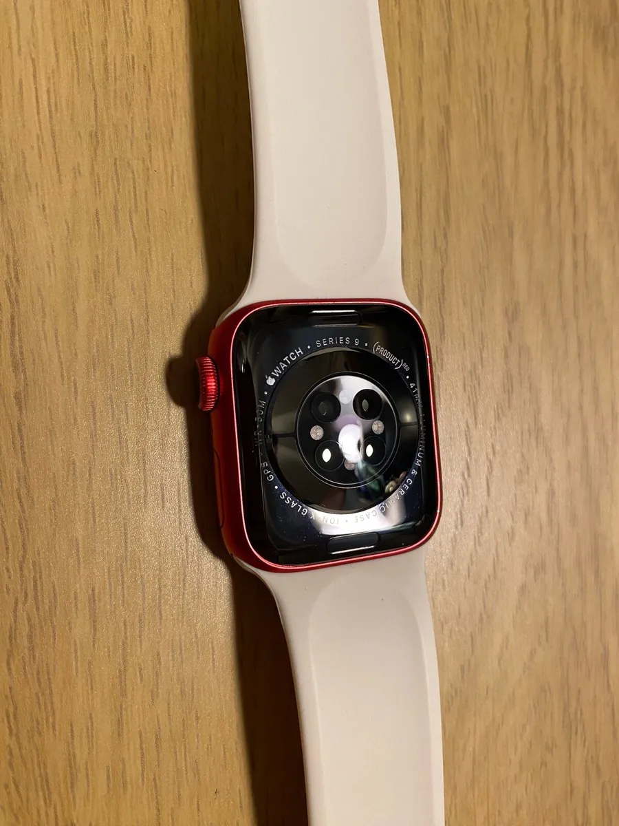 Apple Watch Series 9 Product Red - Image 2