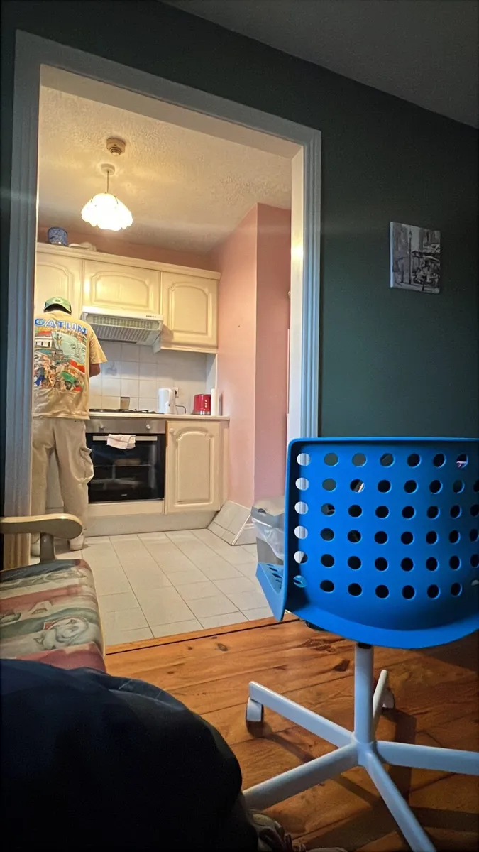 IKEA SKÅLBERG Swivel Office Chair – Blue – Excelle - Image 2