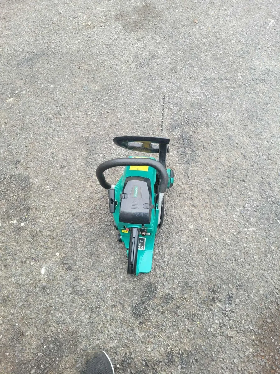 2019 gardenline 41cc chainsaws running well - Image 4