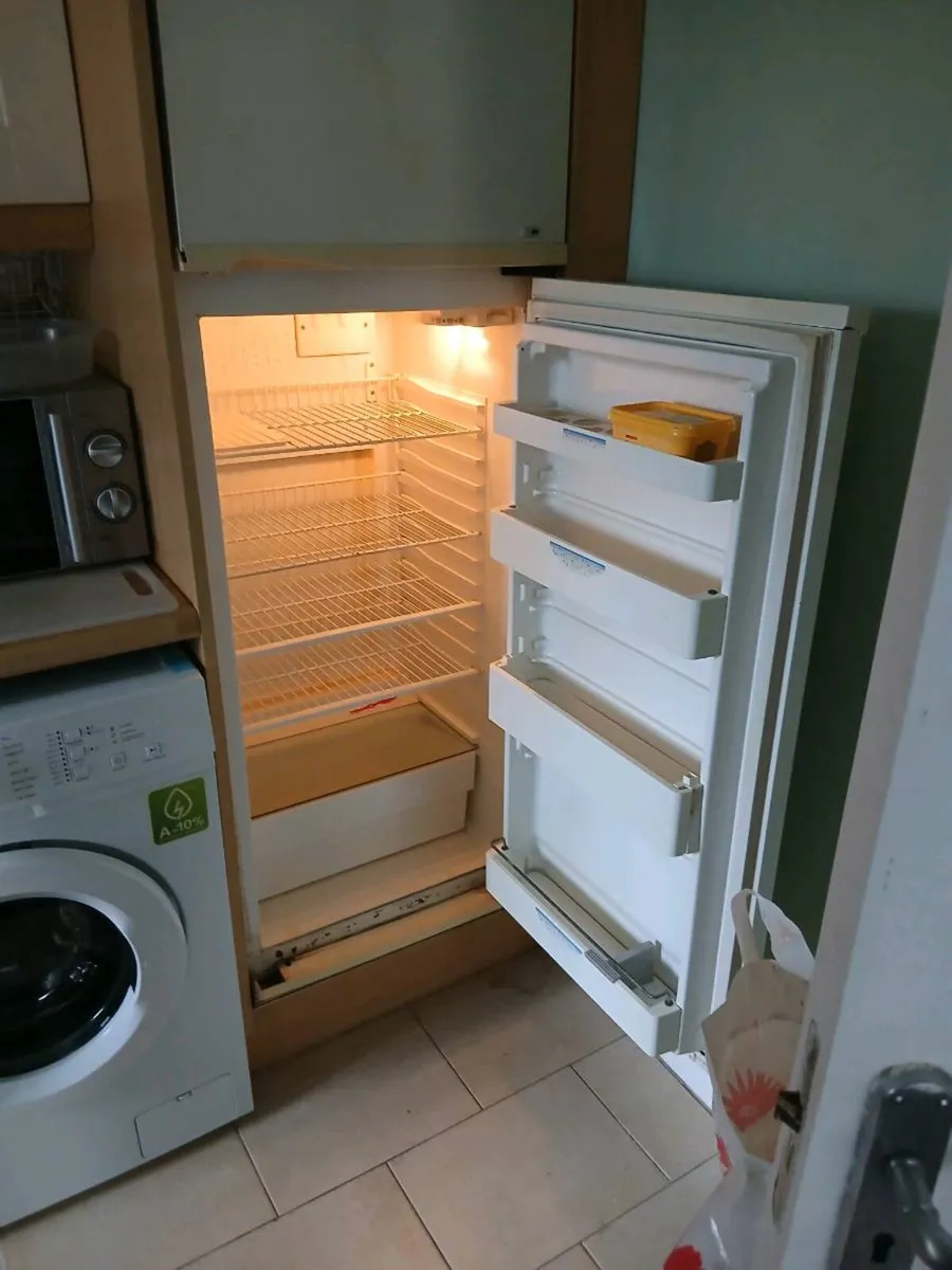 Fridge freezer - Image 3