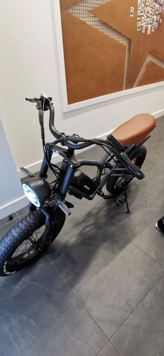 Electric Bike - Image 4