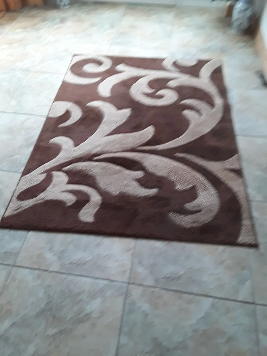 Lovely chocolate brown and beige rug for living ro - Image 3