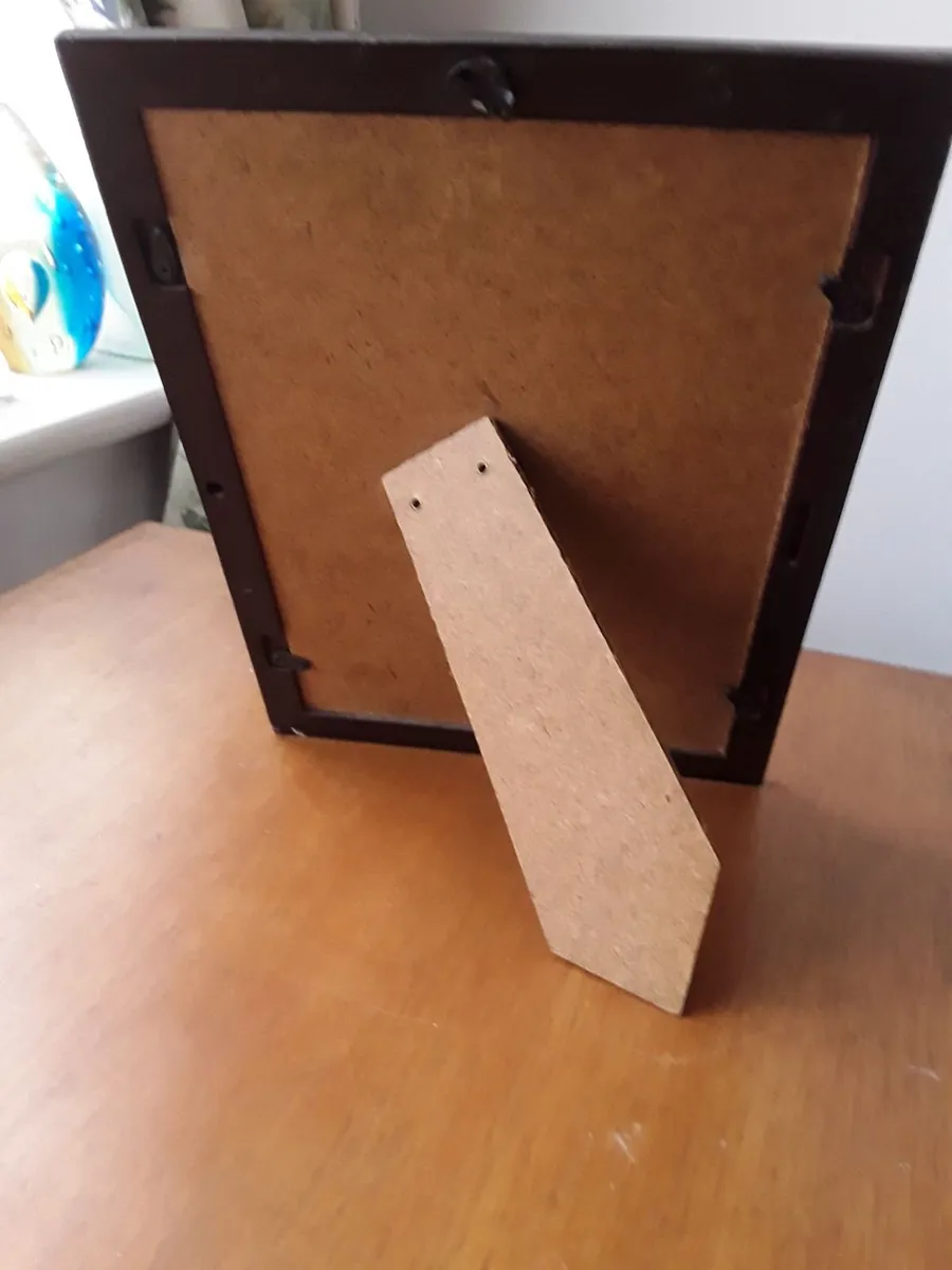 Brand new photo frame on wanted gift - Image 4