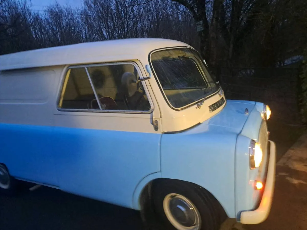 Bedford ca van - Image 2