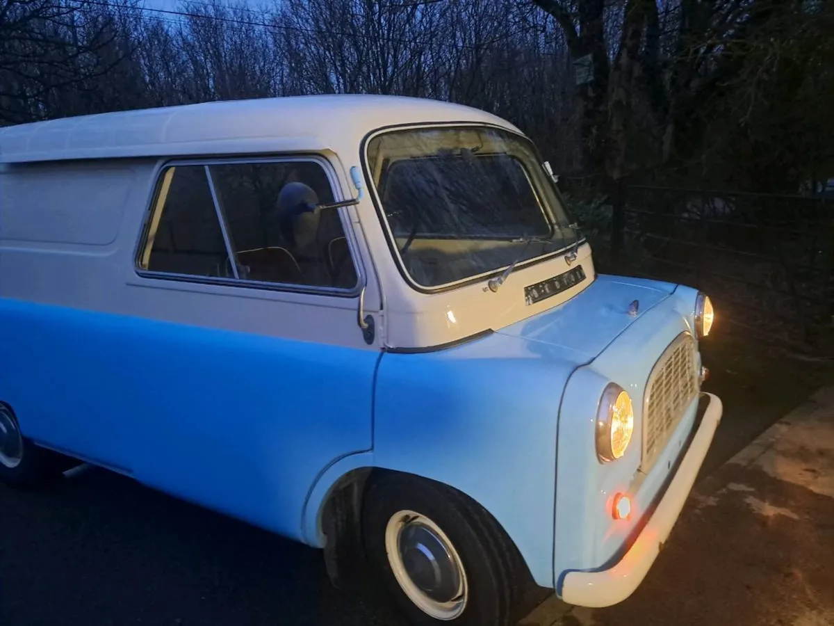 Bedford ca van - Image 3