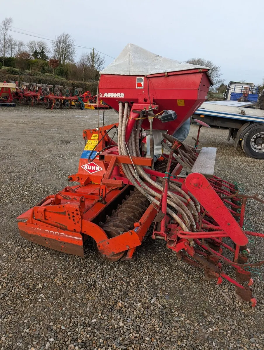 Accord seed drill - Image 4