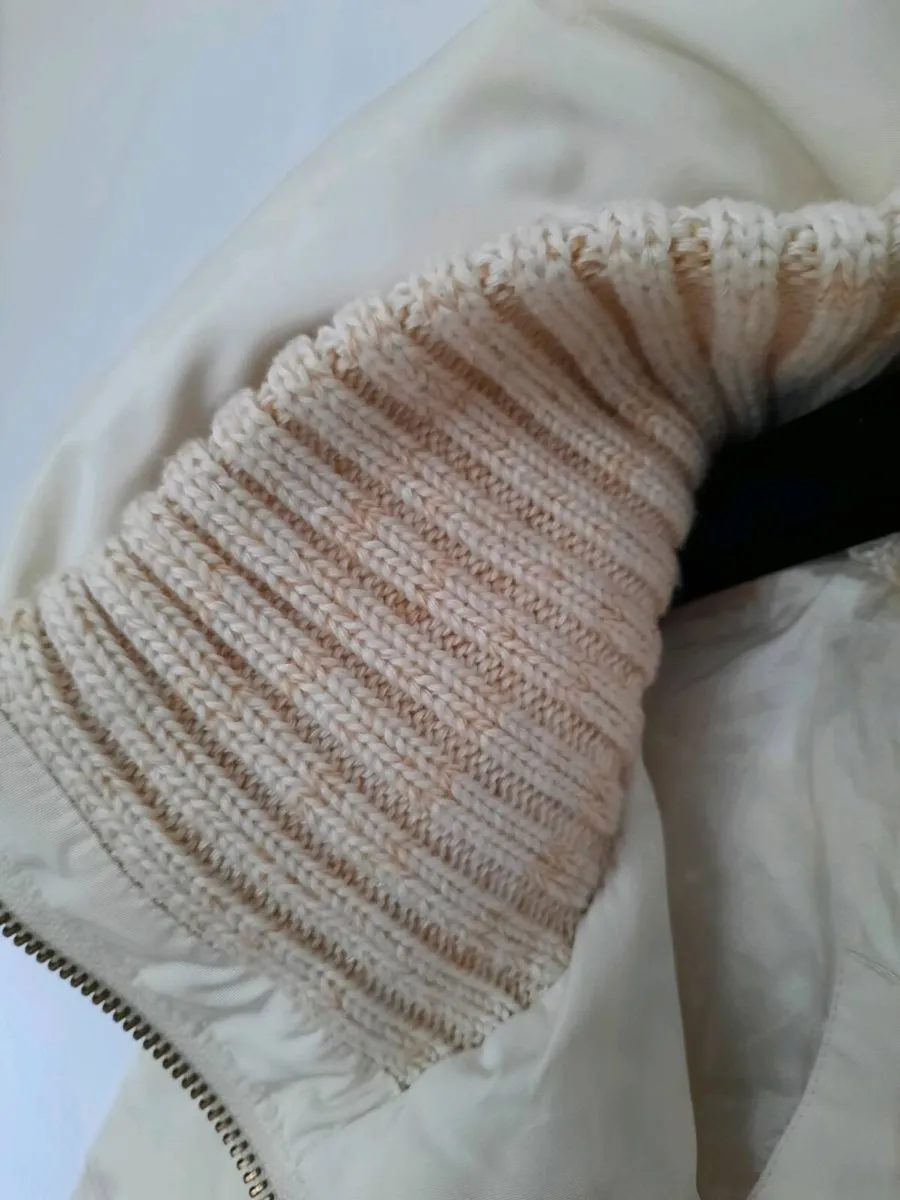 Zara feather Coat - Image 4