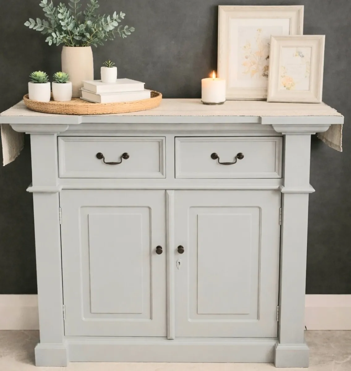 Vintage Style Unit - Image 1