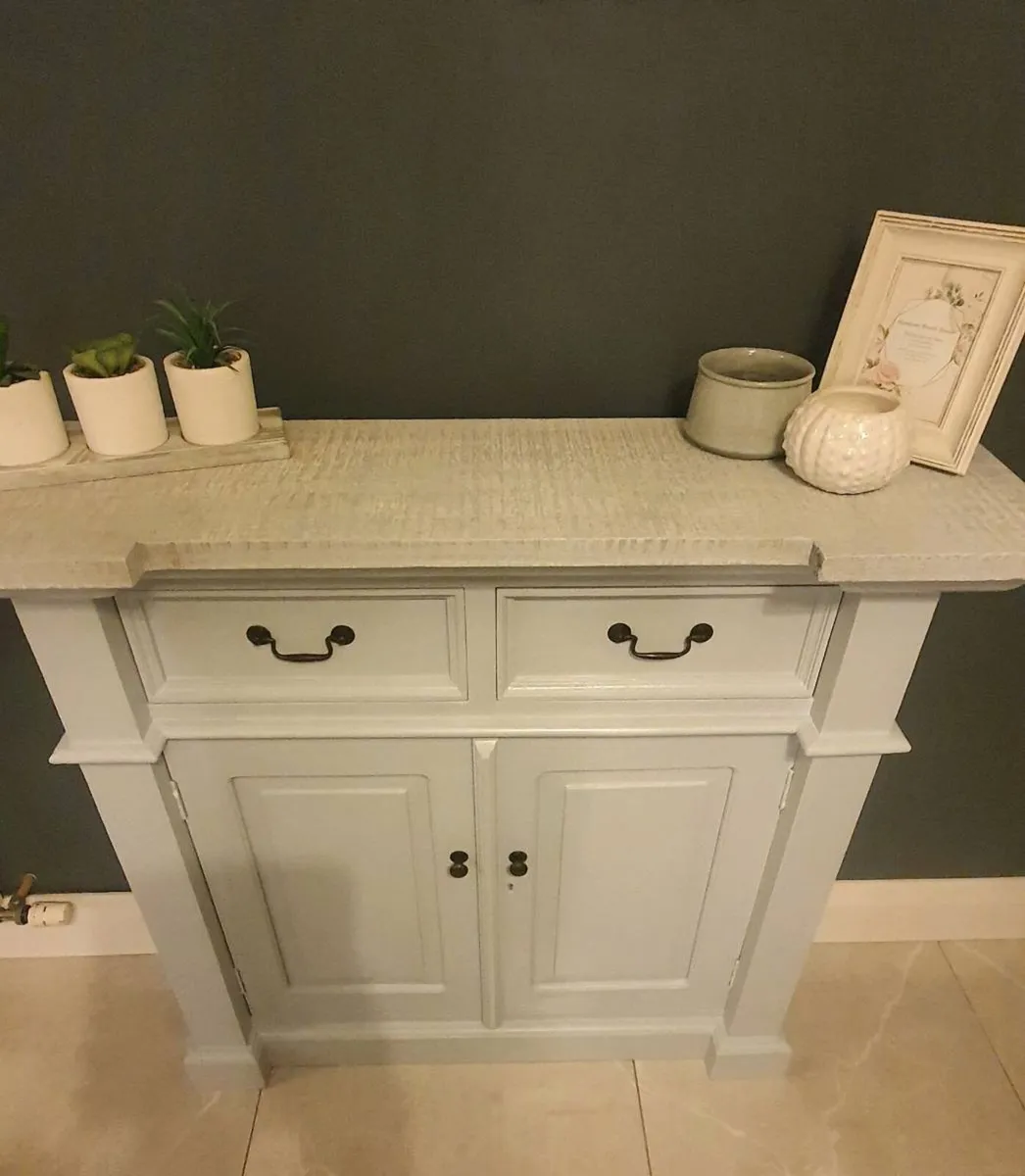 Vintage Style Unit - Image 4