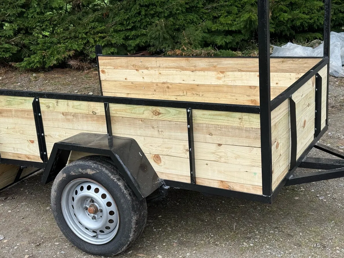 Sturdy lightweight trailer & ready to go - Image 1