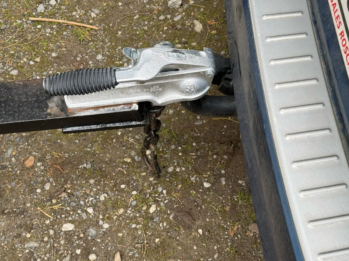 Sturdy lightweight trailer & ready to go - Image 3