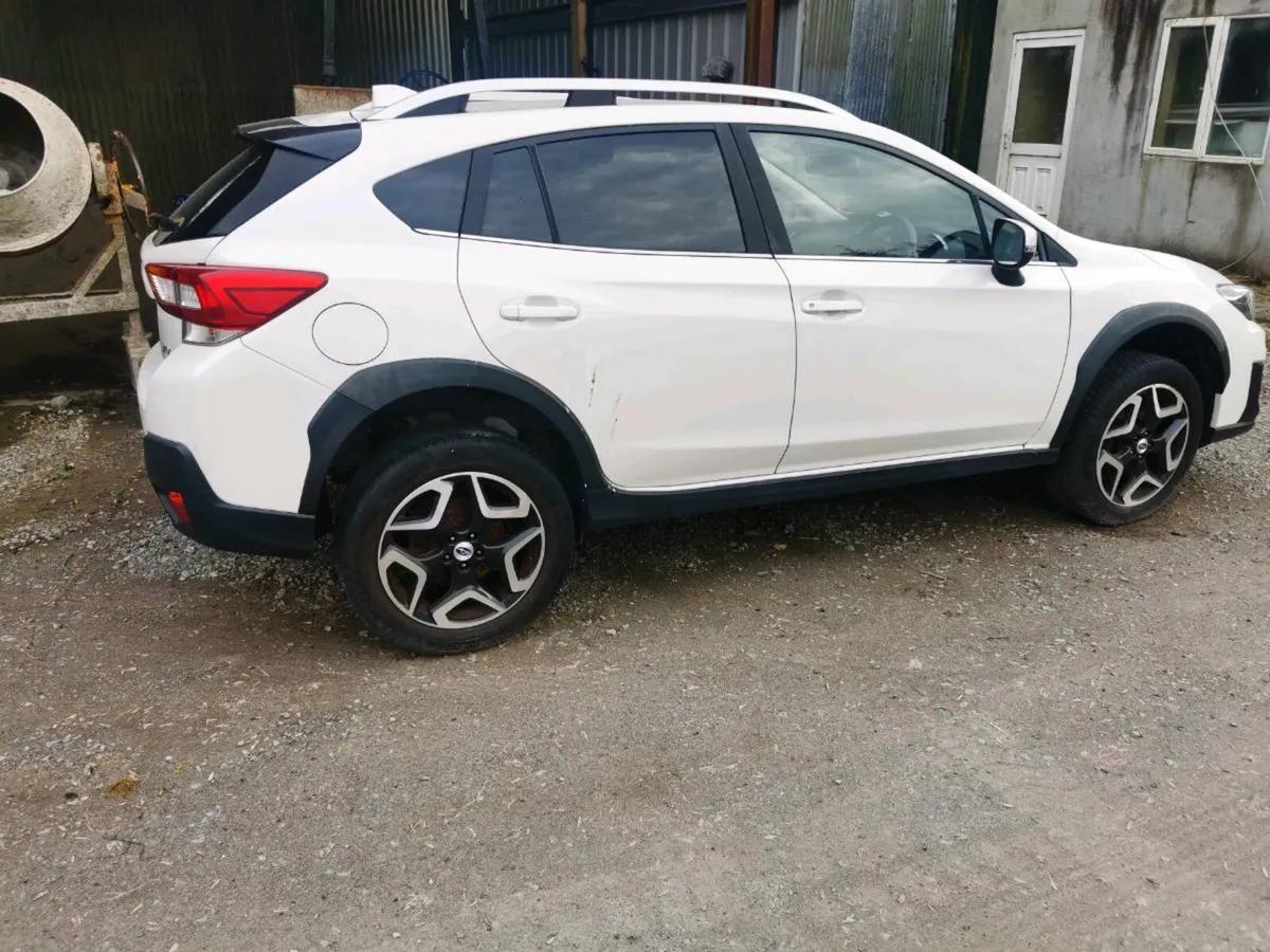18 Subaru XV Auto - Image 2