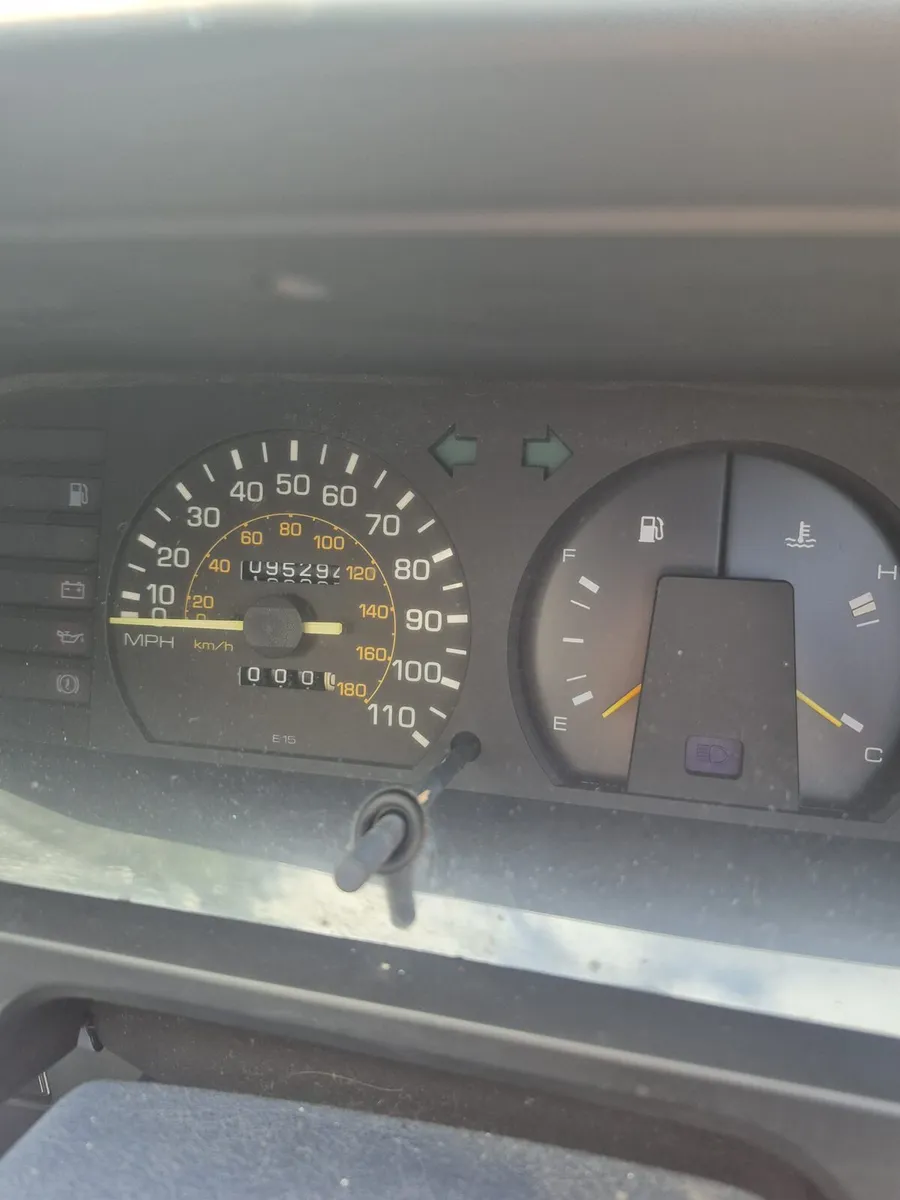 1987 toyota corolla - Image 4