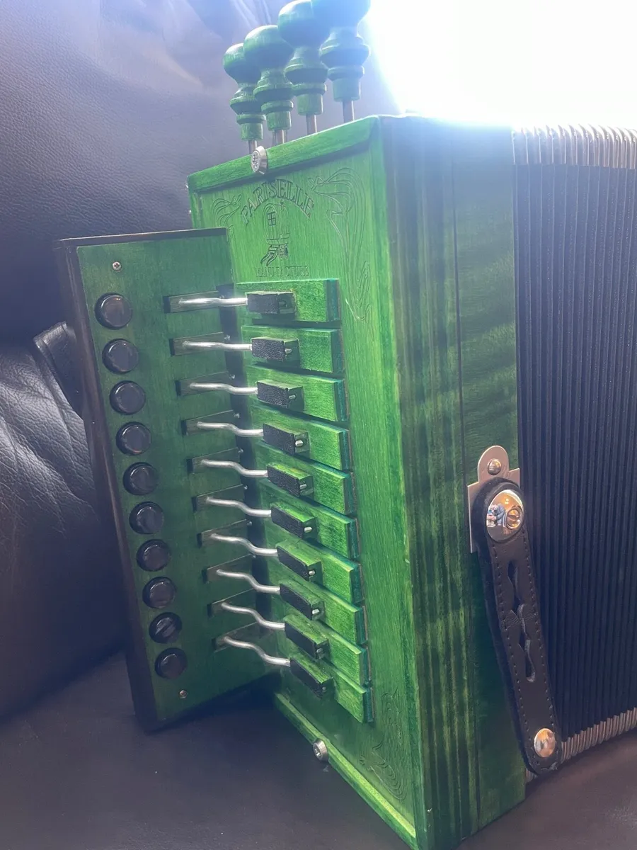 Melodeon - Image 4