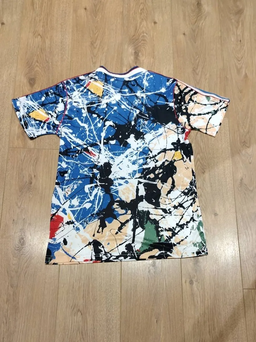 Manchester united stone roses adidas collaboration - Image 2