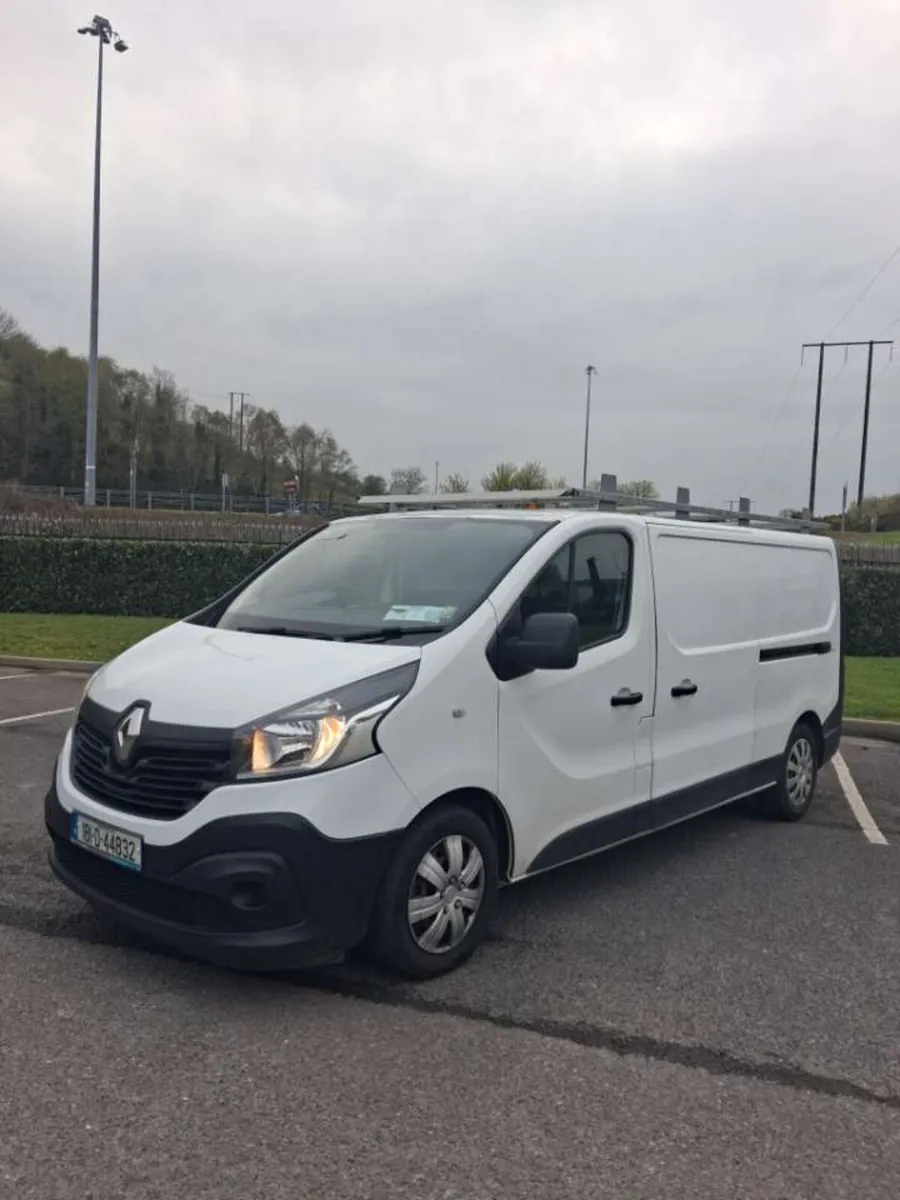 2018 renault traffic - Image 4