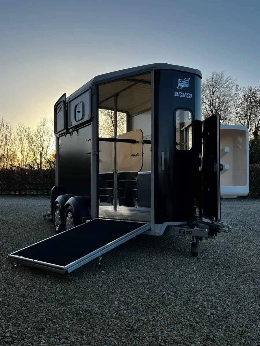 Ifor Williams HB 506 DELUXE AS NEW - Image 1