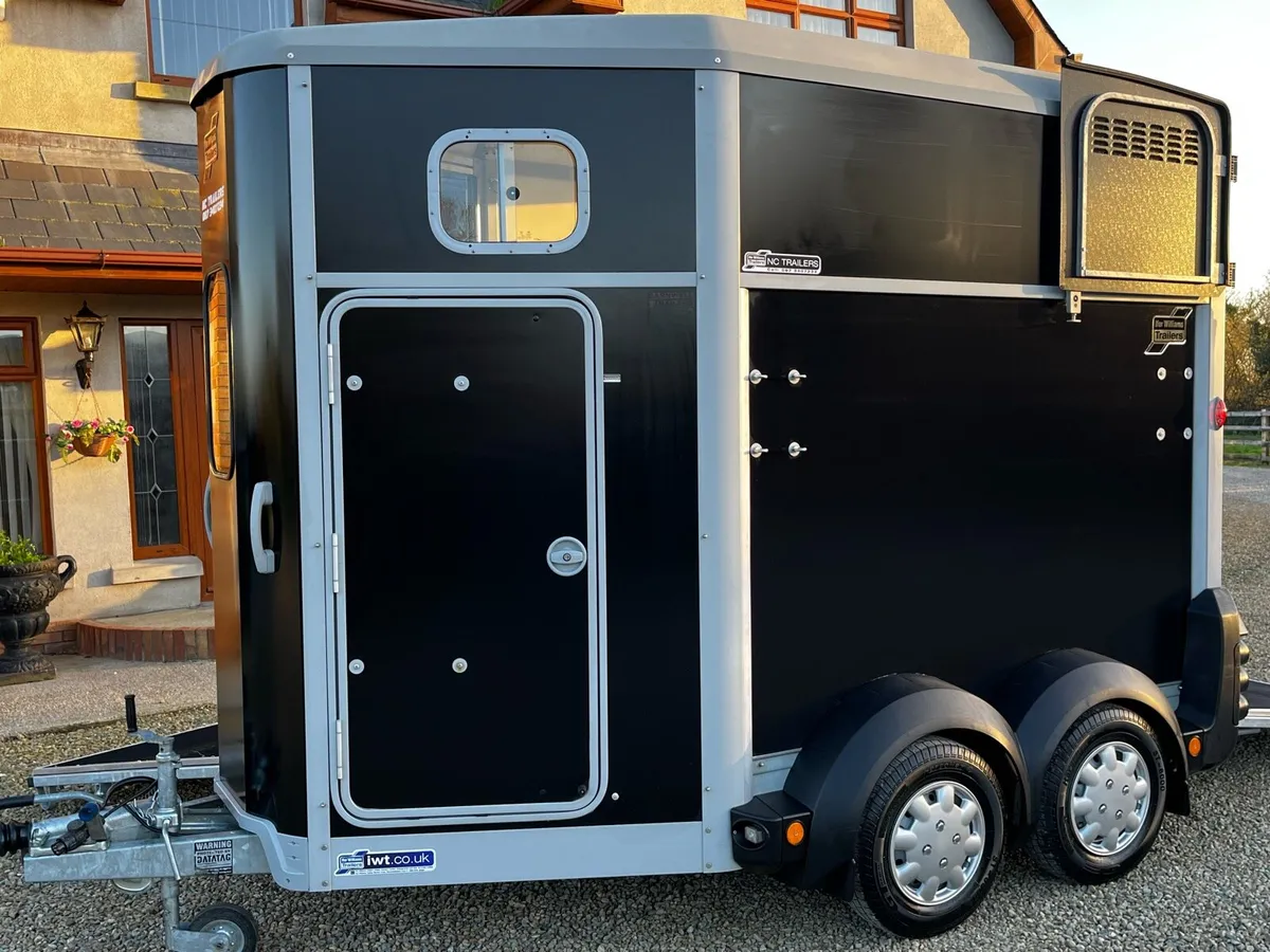 Ifor Williams HB 506 DELUXE AS NEW - Image 3