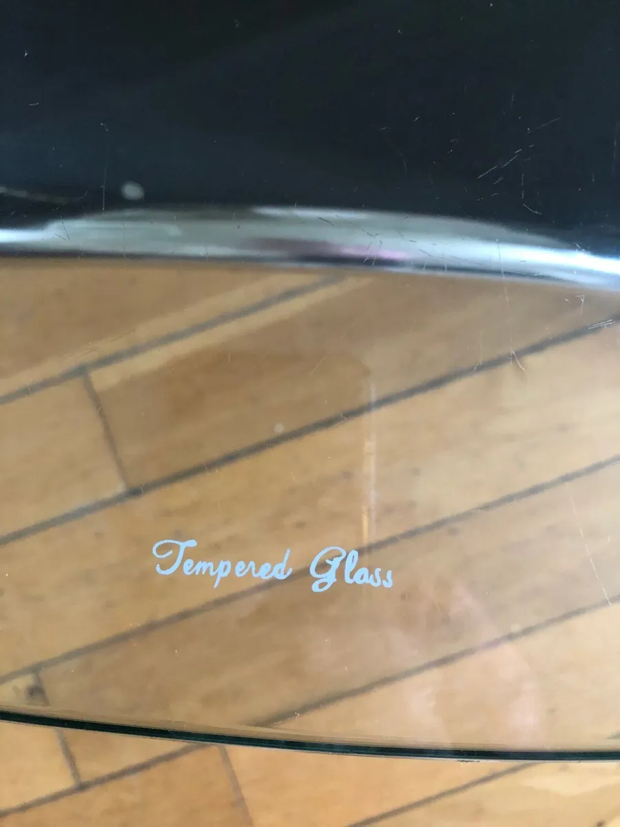 Glass coffee table - Image 2