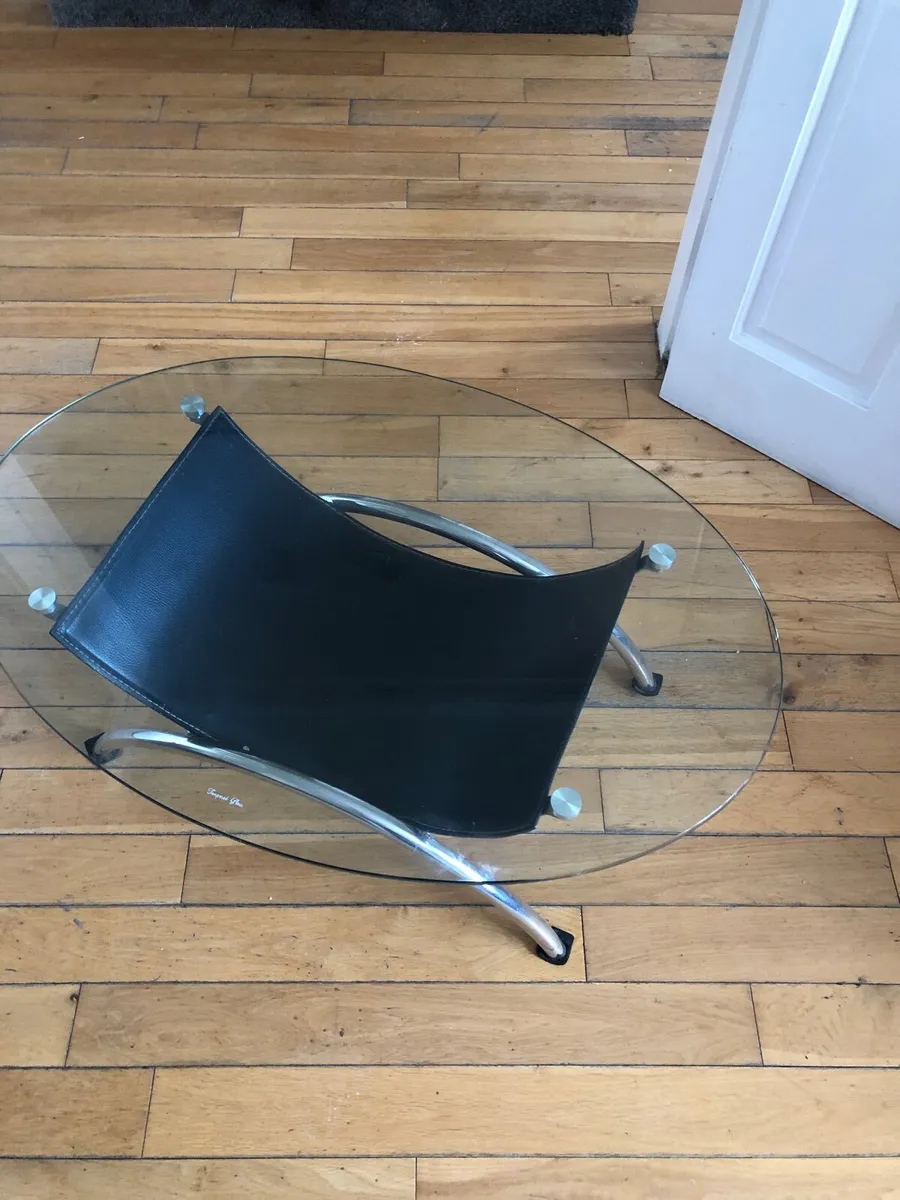 Glass coffee table - Image 1