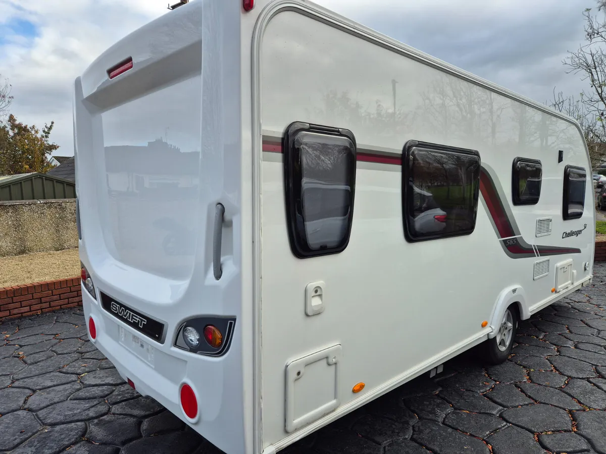 2014  Swift   Challenger  SE 565  Fixed Single - Image 3