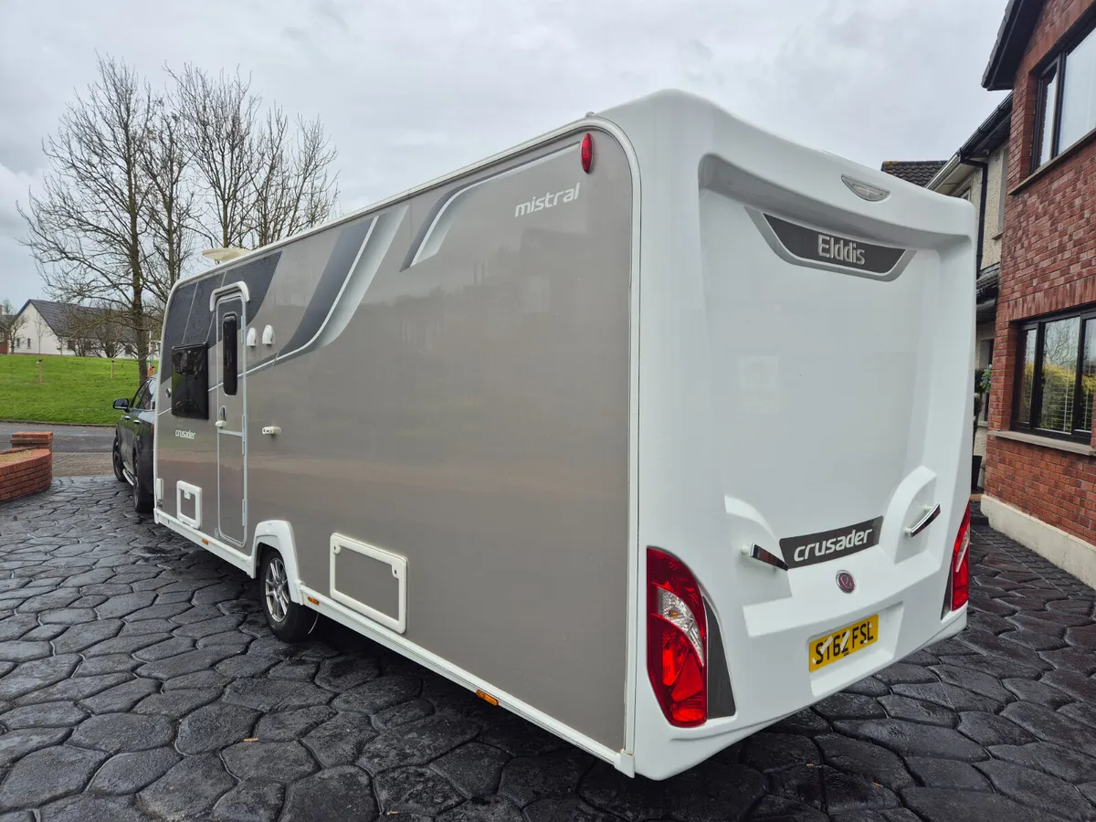 2017 Island Bed  Elddis  Crusader  Mistral - Image 4