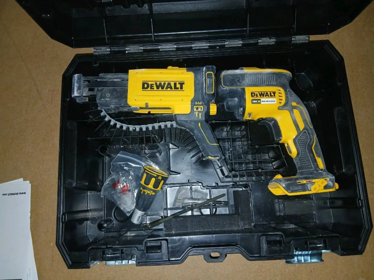 DCF620 Dewalt cordless drywall screwgun - Image 1
