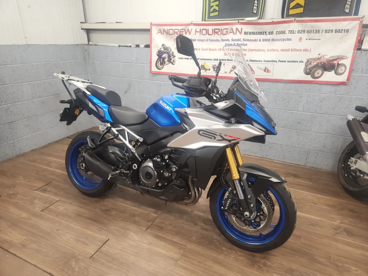 Suzuki GSXS1000GX - Image 3