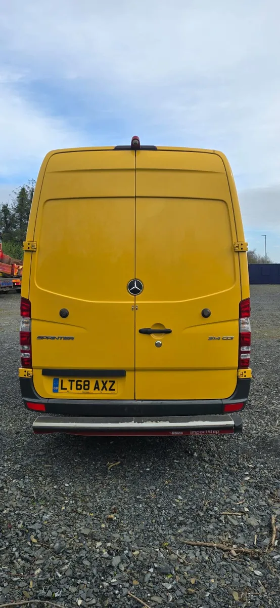 Mercedes-Benz Sprinter 2018 - Image 4