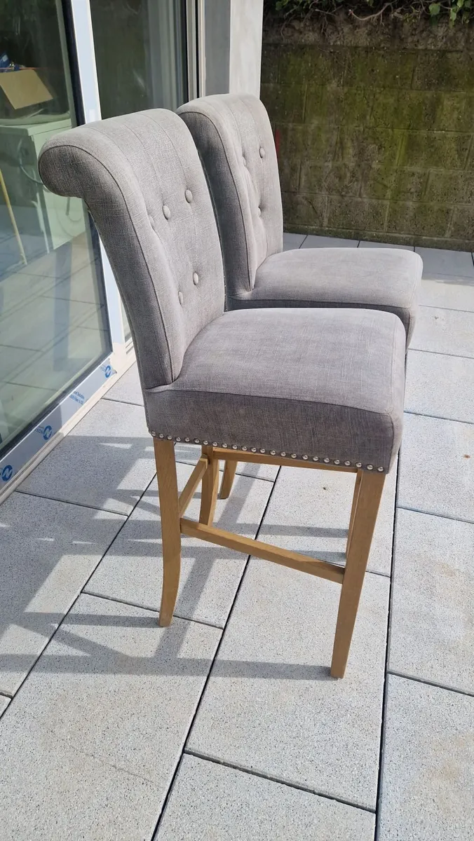Grey fabric counter stools - Image 3